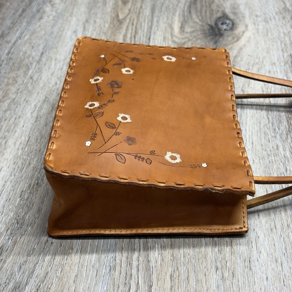 Handcrafted Tan Leather Floral Shoulder Bag - Picture 12 of 16